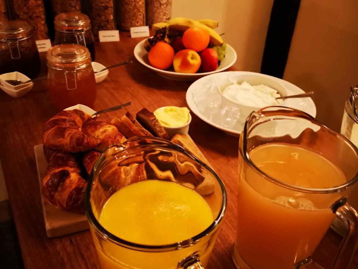 Masons Arms 호텔 Montacute 외부 사진