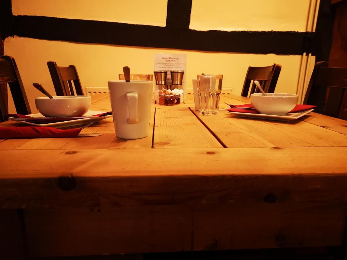 Masons Arms 호텔 Montacute 외부 사진